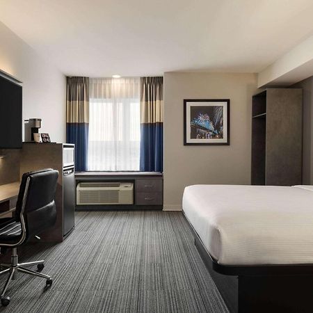 Microtel Inn & Suites By Wyndham Boisbriand 세인트테라세 외부 사진