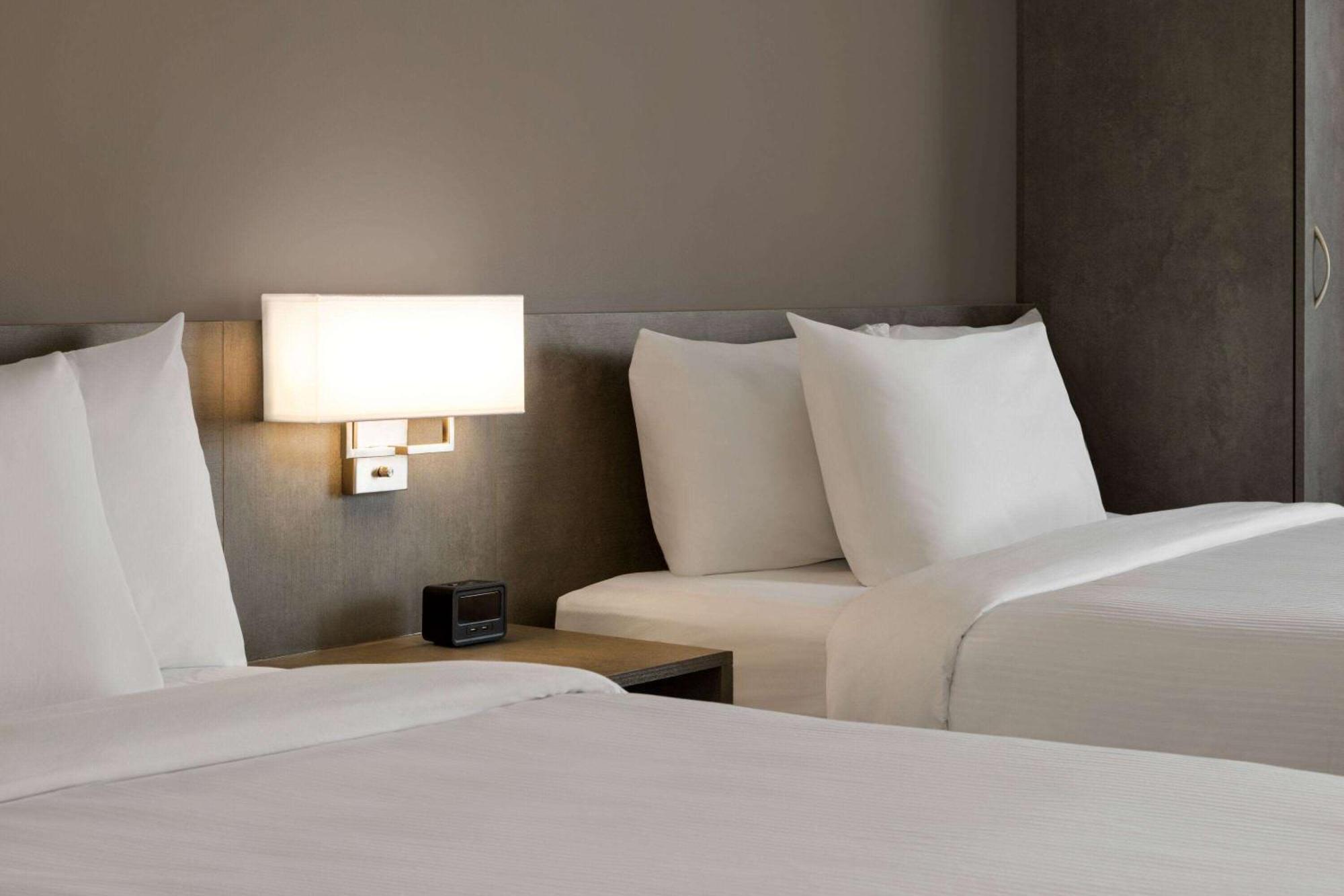 Microtel Inn & Suites By Wyndham Boisbriand 세인트테라세 외부 사진